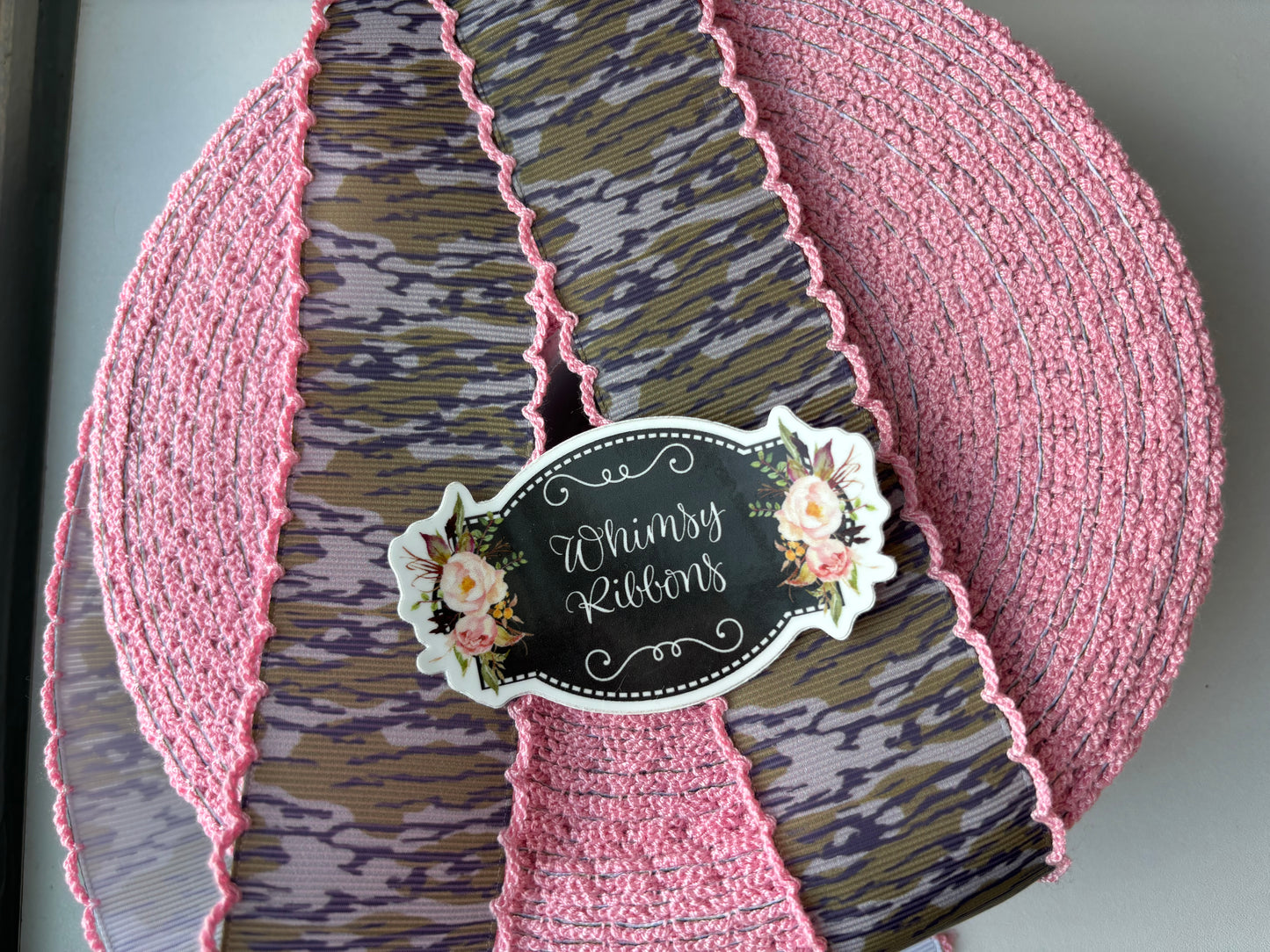 1.5 INCH CAMO W PINK STITCHING