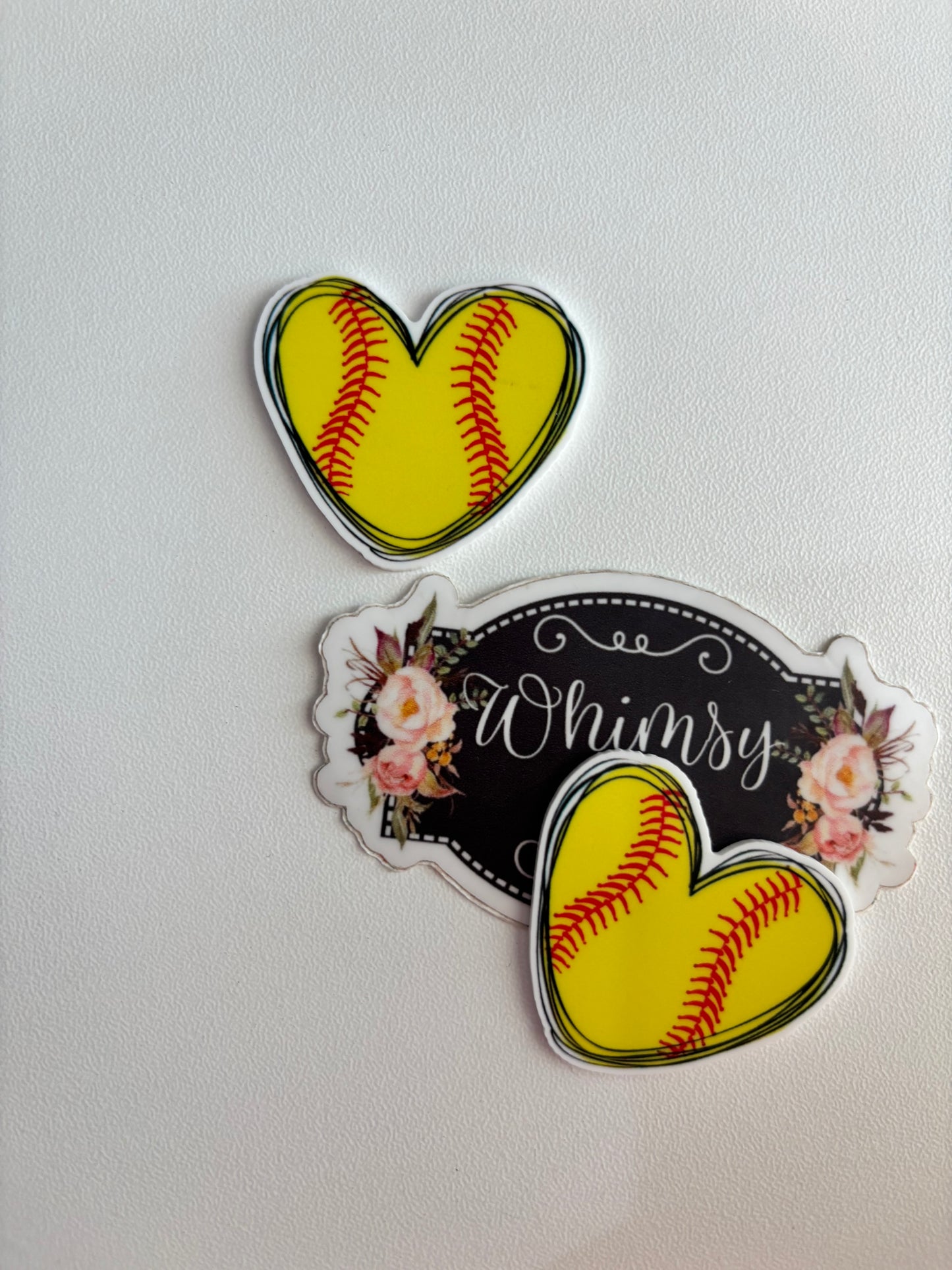 SOFTBALL HEARTS SMALL RESIN