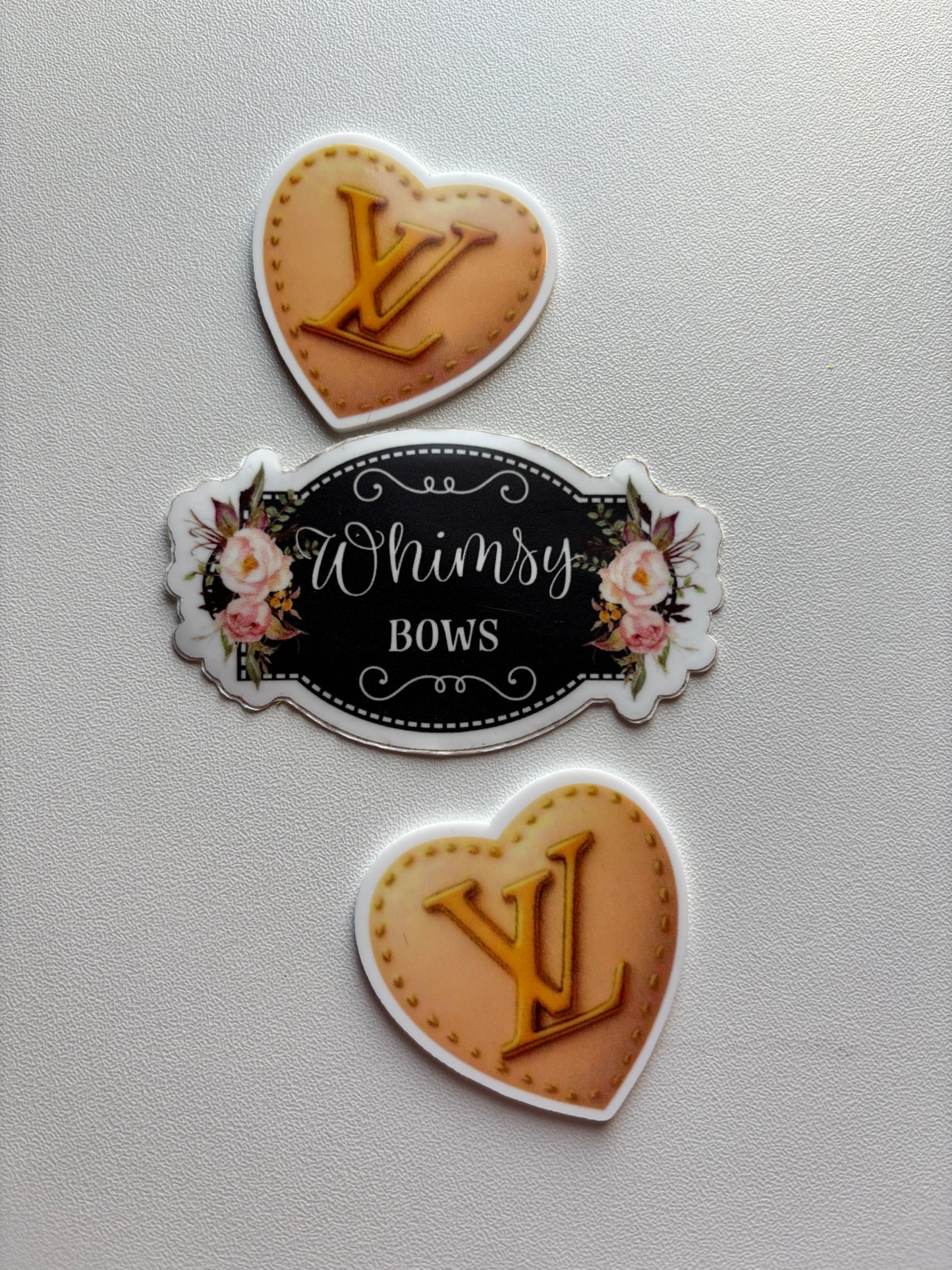 LV LOUIS VUITTON HEART RESIN SMALL