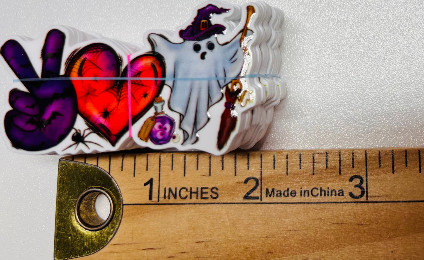 PEACE LOVE GHOST Large Resin