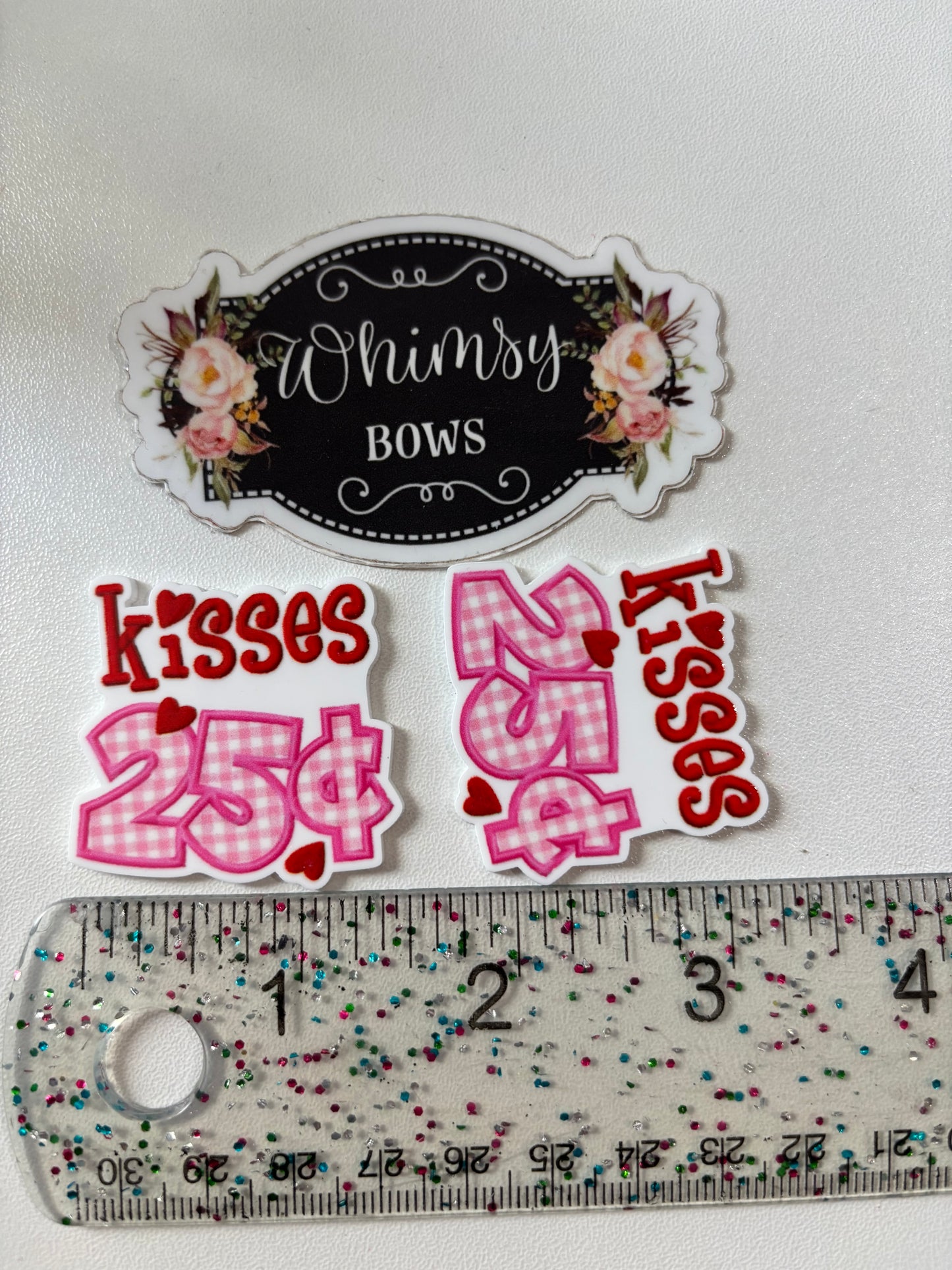 KISSES RESIN SMALL