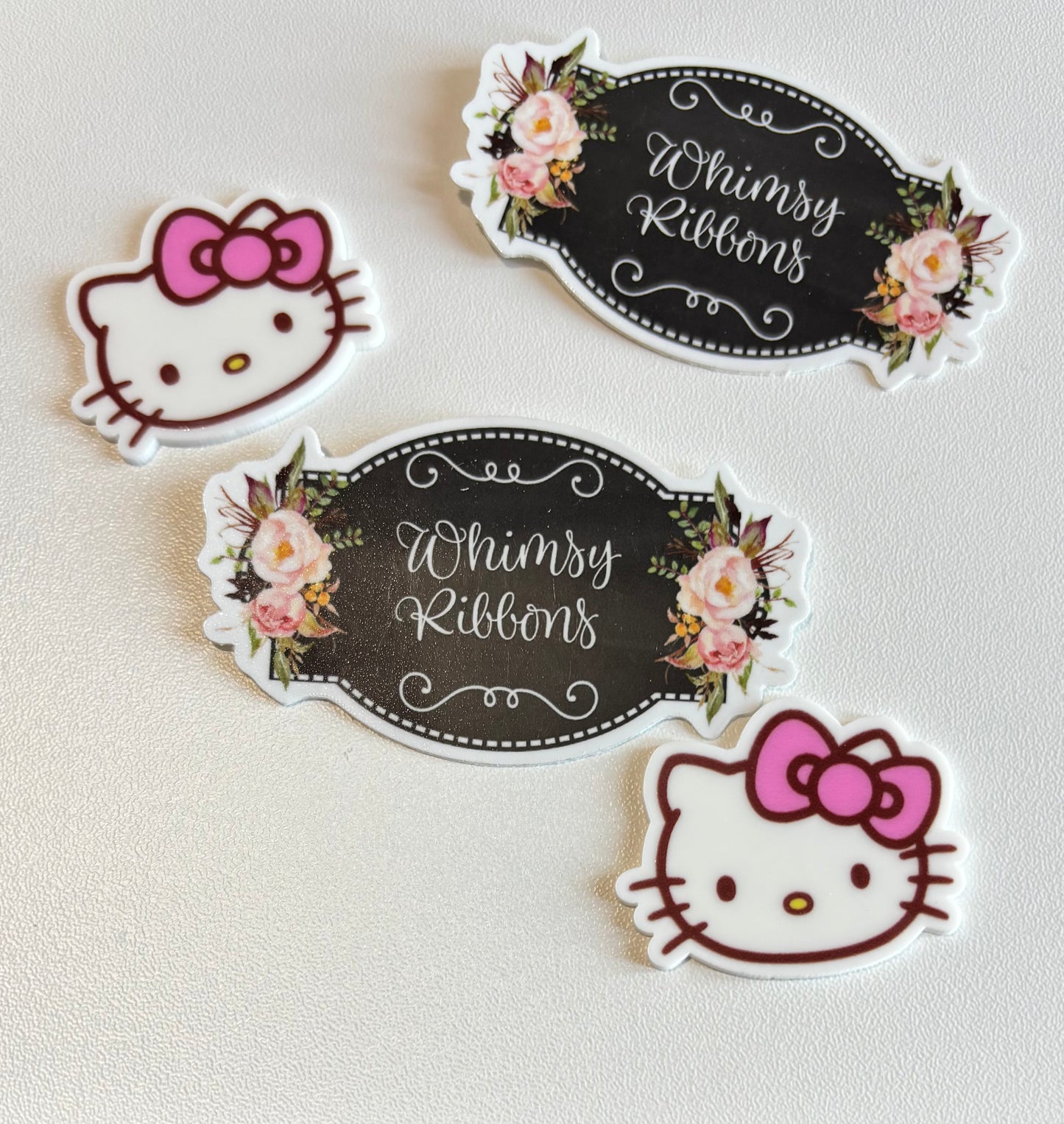 HK KITTY FACE SMALL RESIN