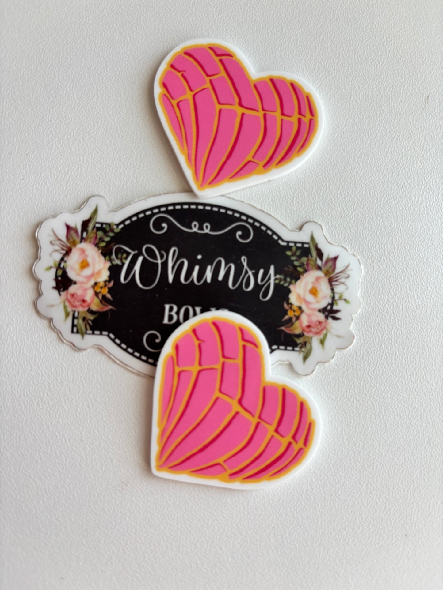 CONCHA HEART RESIN SMALL