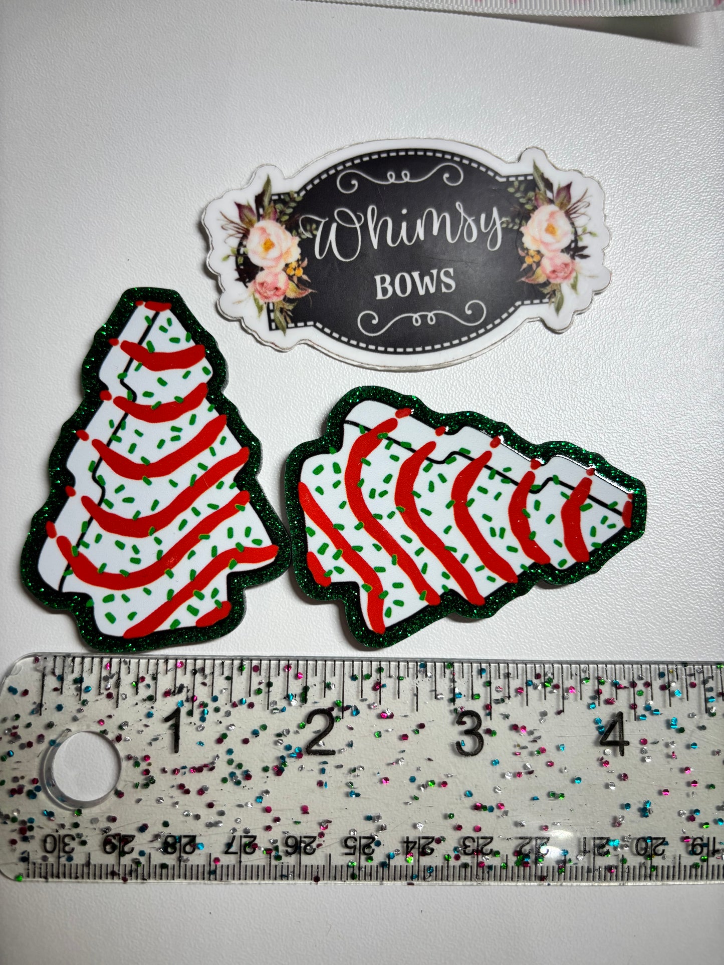 SNACK CAKE CHRISTMAS TREE GLITTER Large Resin