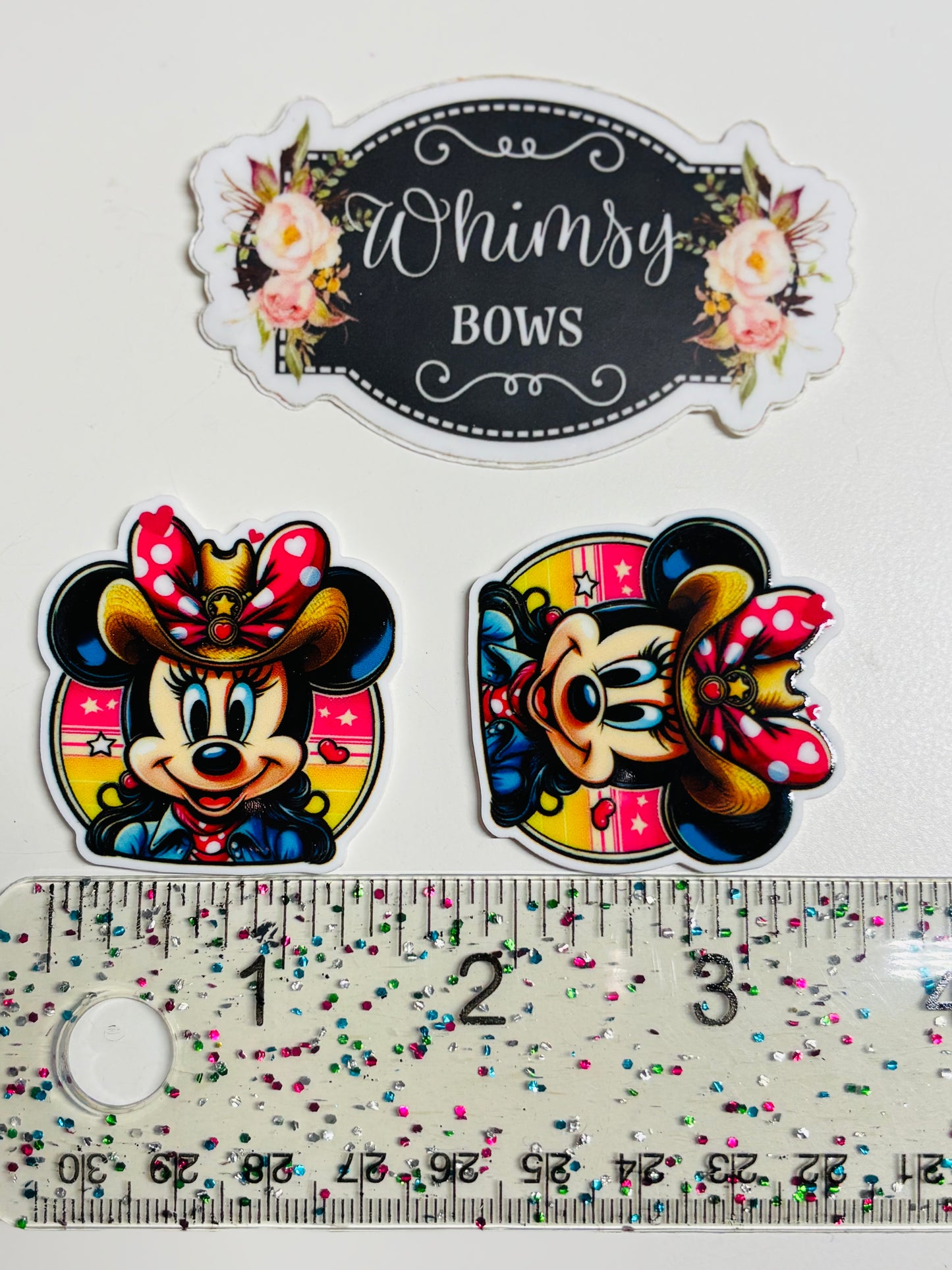 COWGIRL MINNIE RESIN SMALL