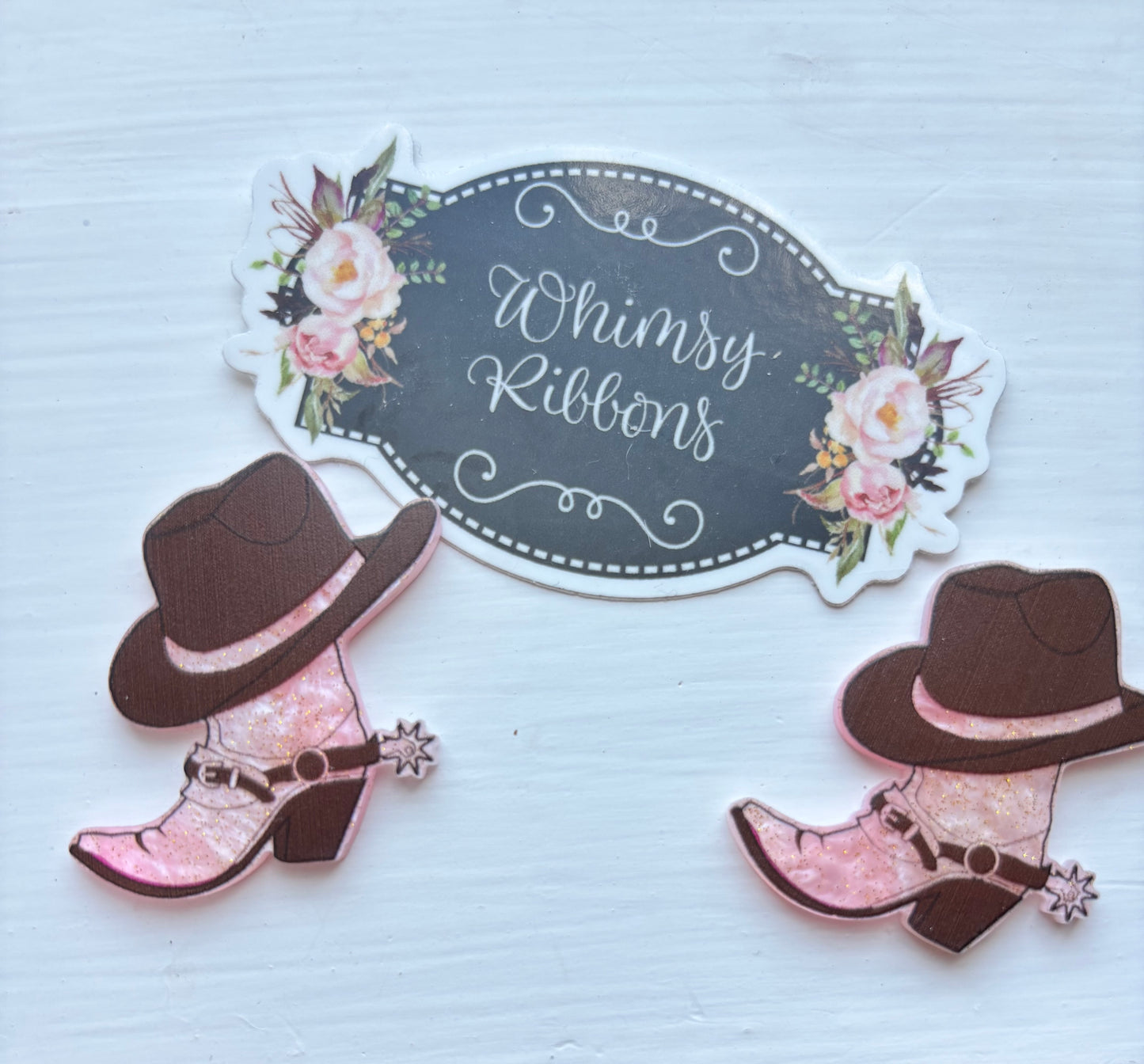 SMALL BOOT HAT GLITTER RESIN