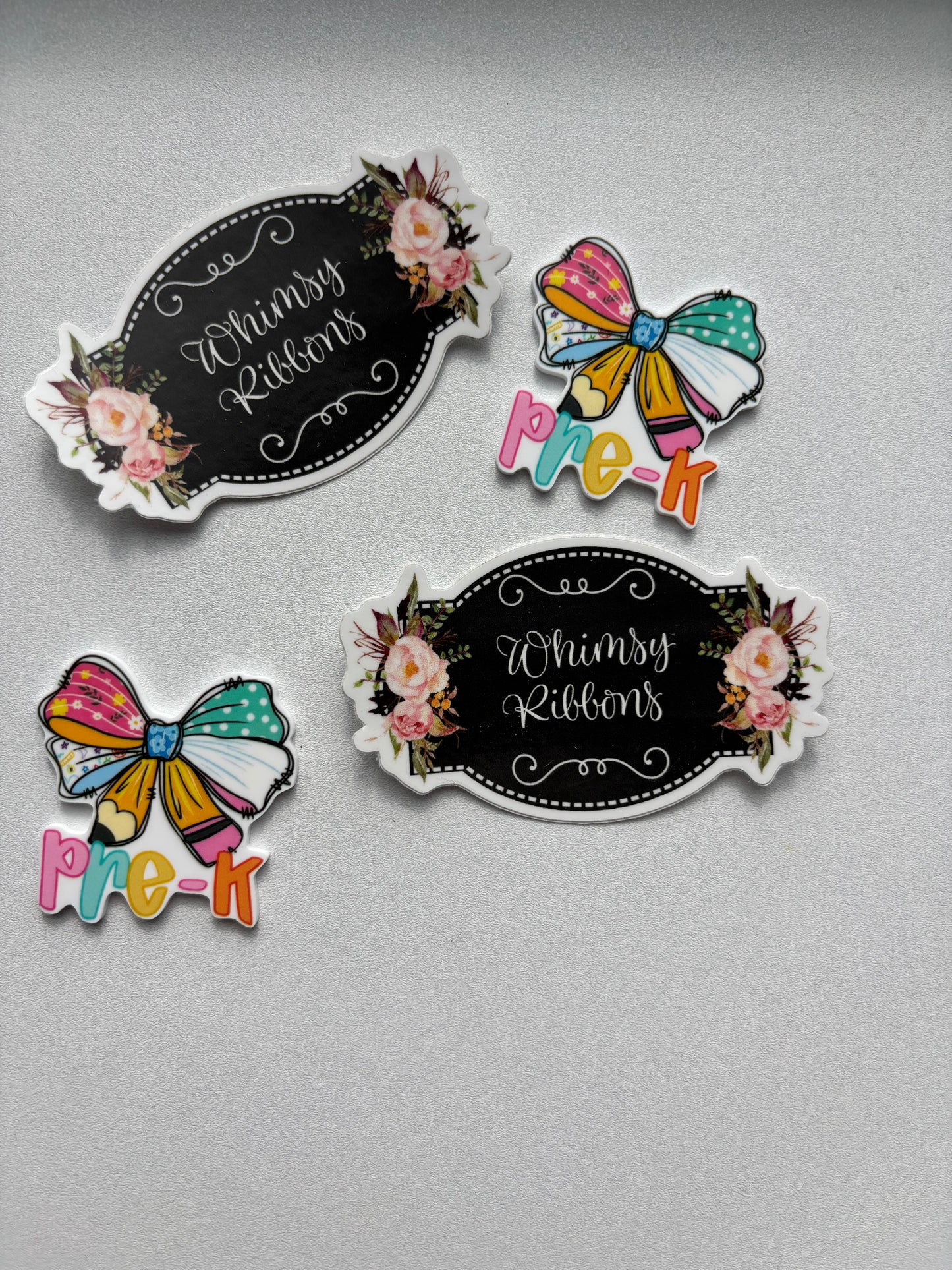 SMALL RESIN PRE K BOW