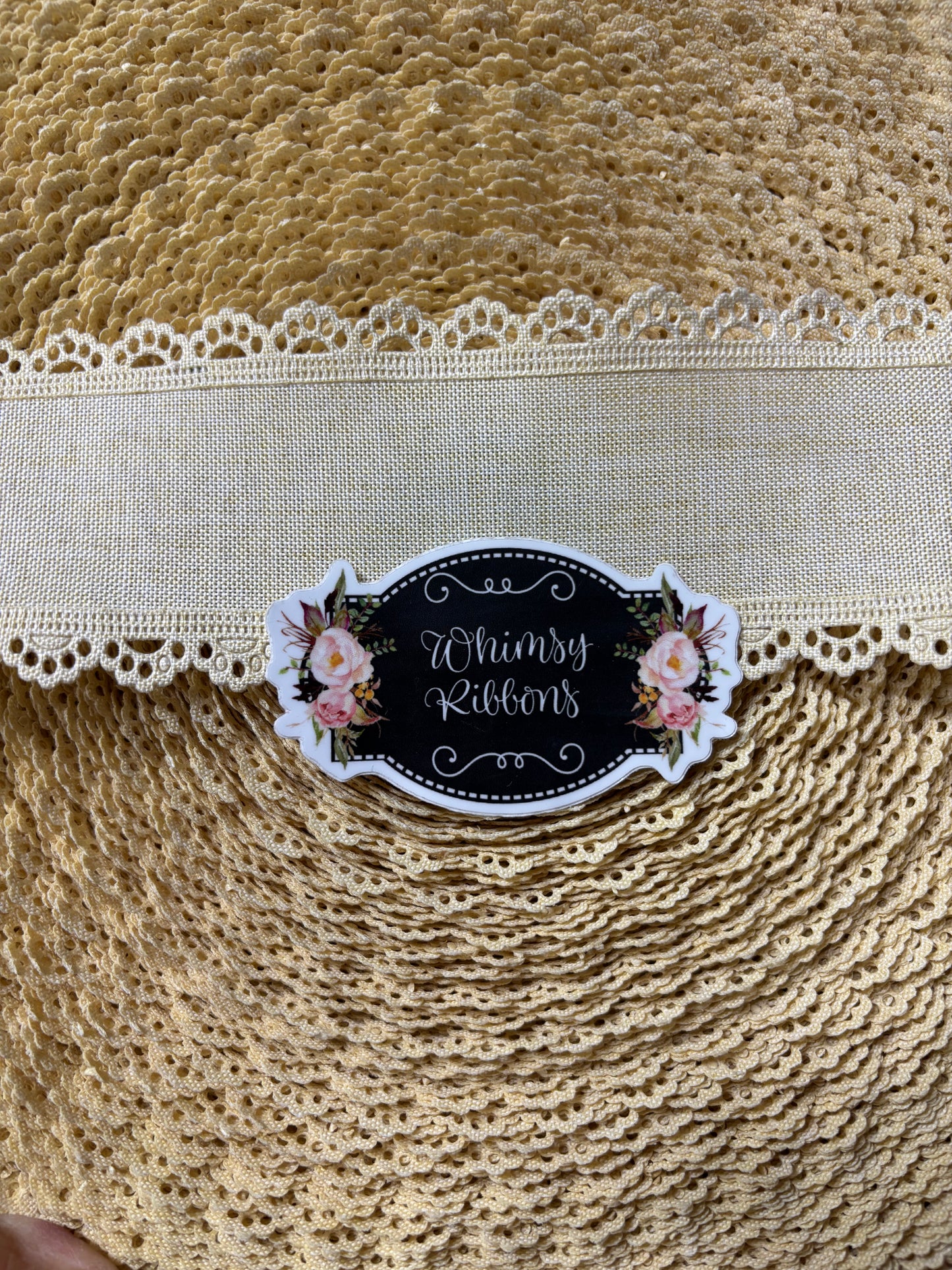 2.5 inch CREAM ** SCALLOPED LACE RIBBON NO WIRE