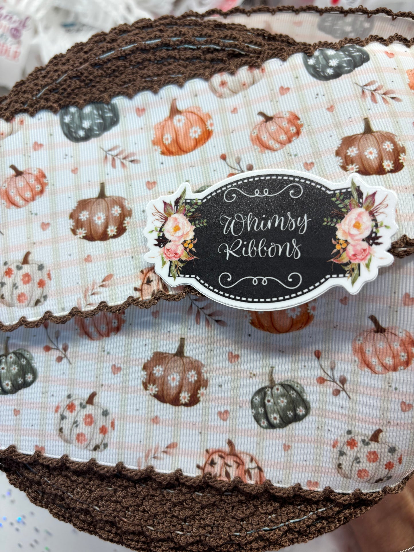 FALL PUMPKINS ON CREAM BACKGROUND MOONSTICH
