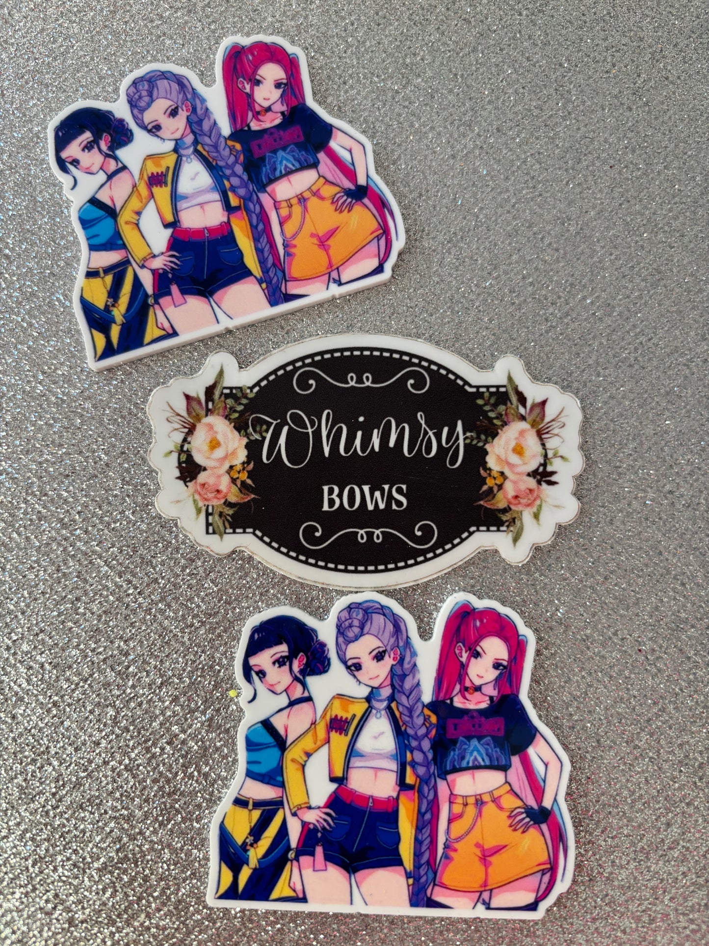 HUNTRX K-POP DEMON HUNTERS GROUP LARGE RESIN