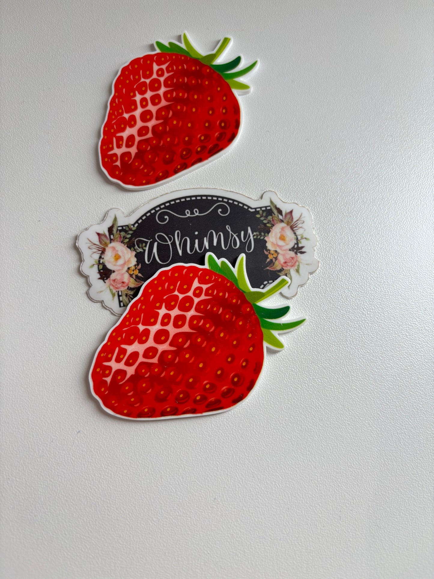 STRAWBERRY LARGE RESIN -