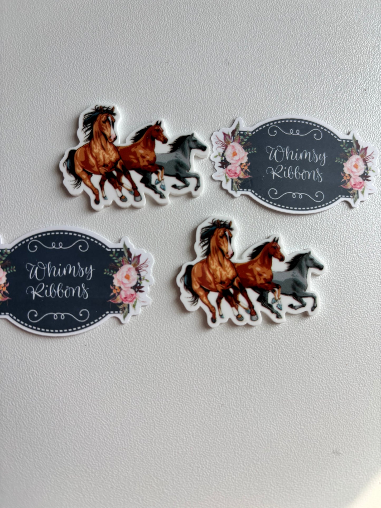 HORSES SMALL RESIN