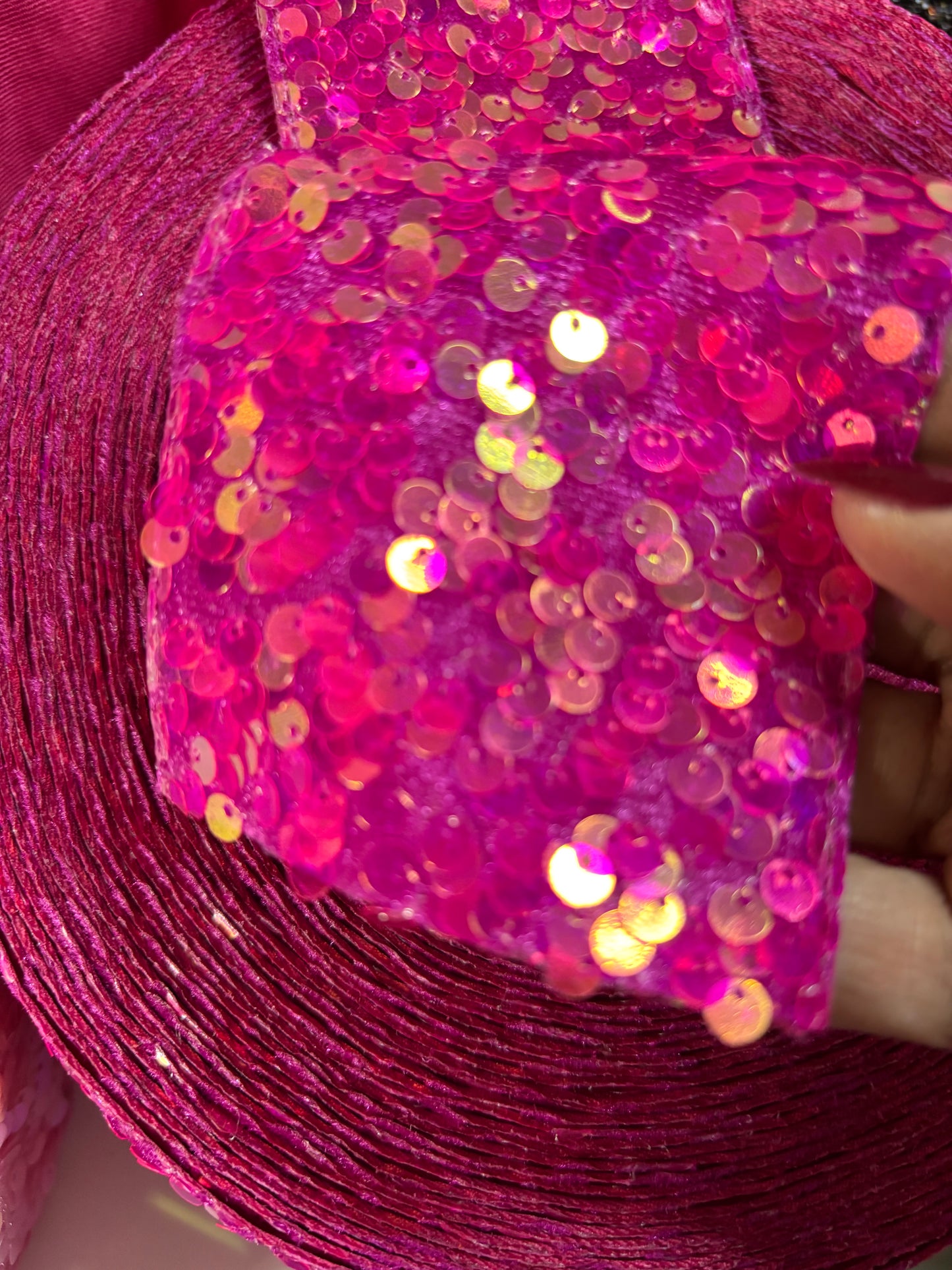 3 INCH FUCHSIA SEQUIN WITH GOLD AB TONES 36 inches ***