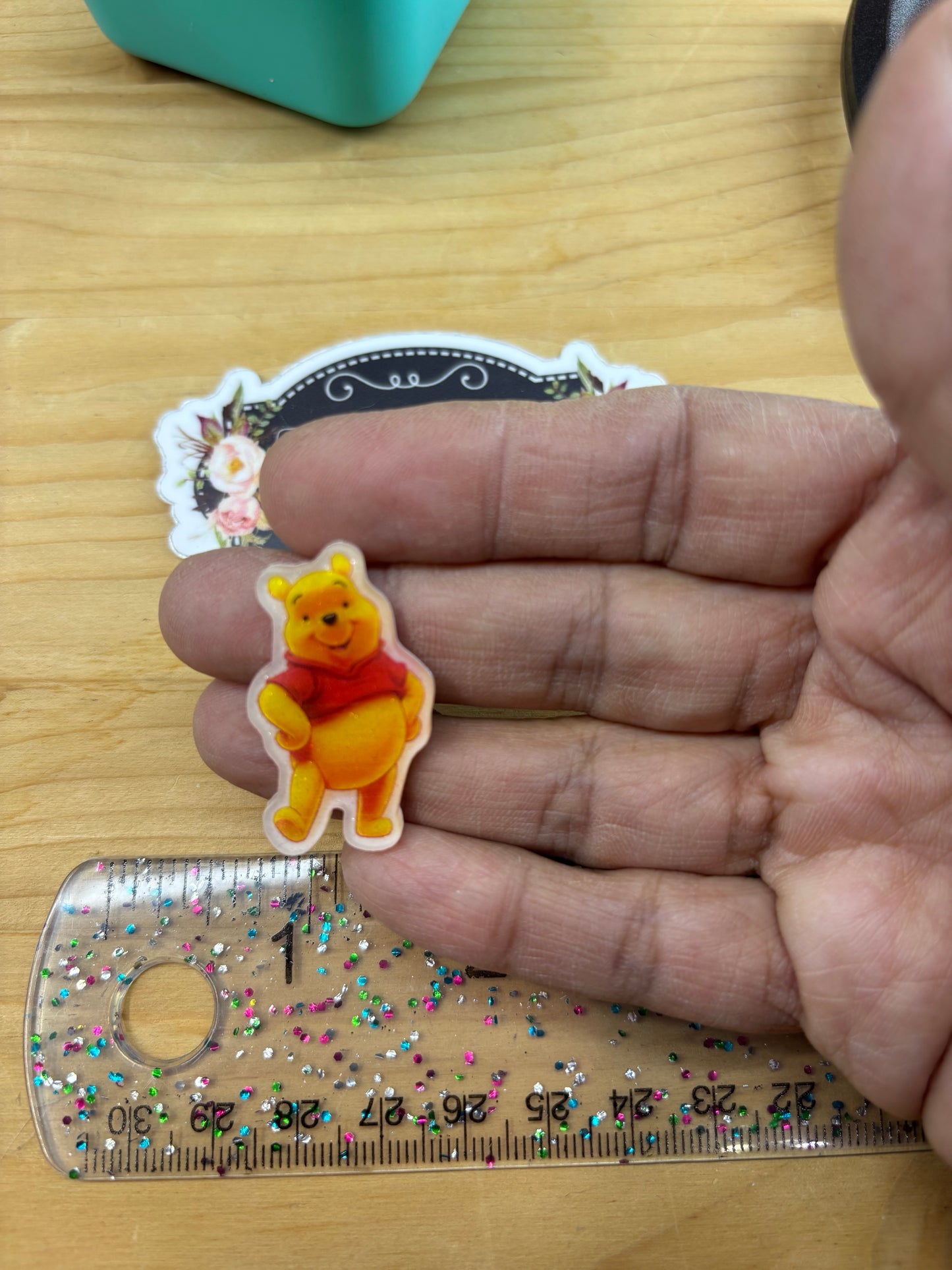 POOH Glitter  RESIN SMALL