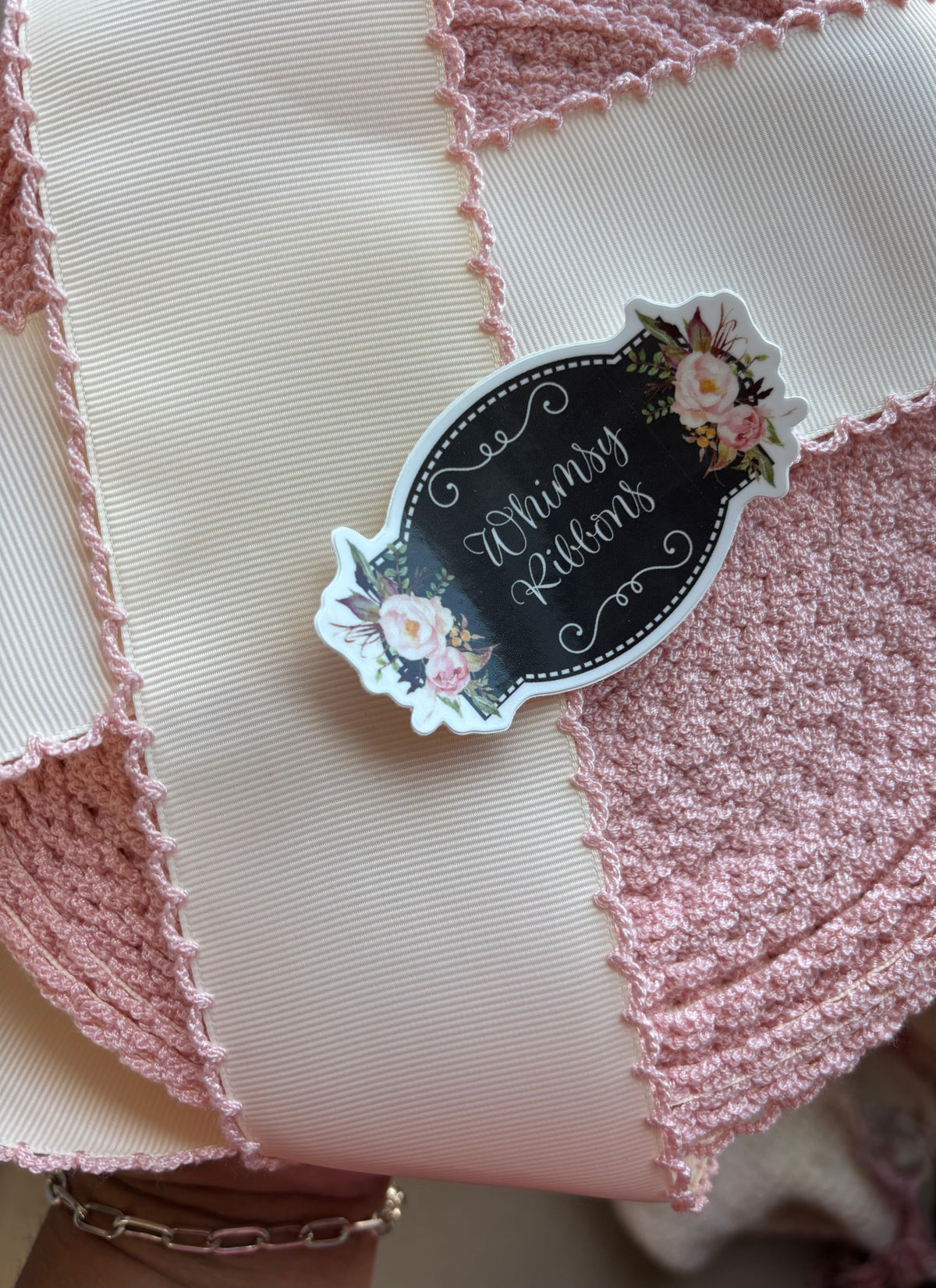 2.25 CREAM WITH LIGHT PINK STITCHING