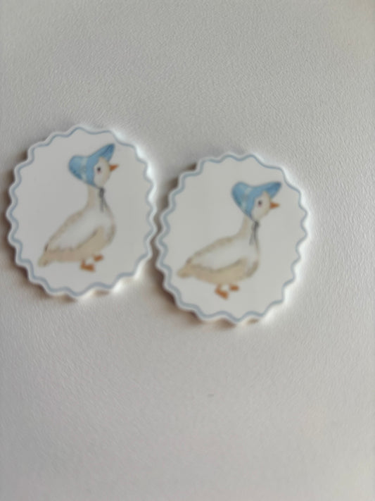GOOSE SMALL RESIN