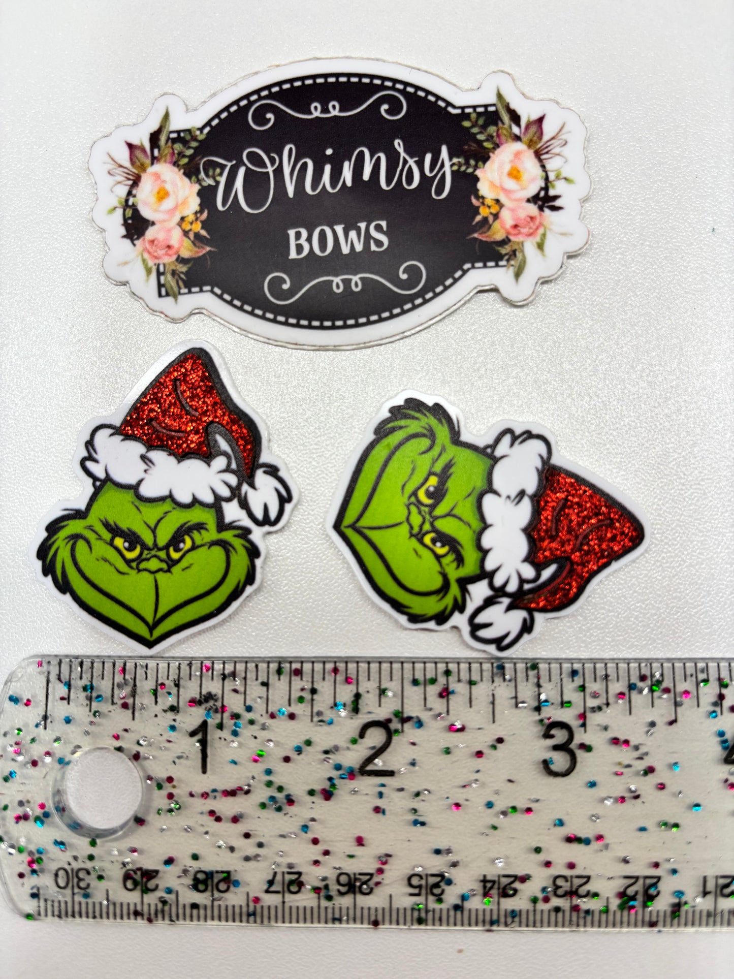 GRINCH CHRISTMAS HOLIDAY GLITTER RESIN SMALL