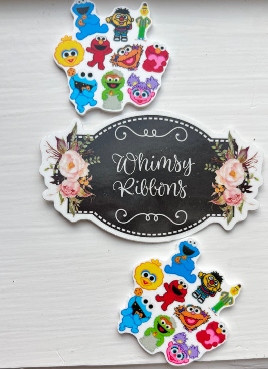 SMALL  SESAME STREET AND FRIENDS RESIN