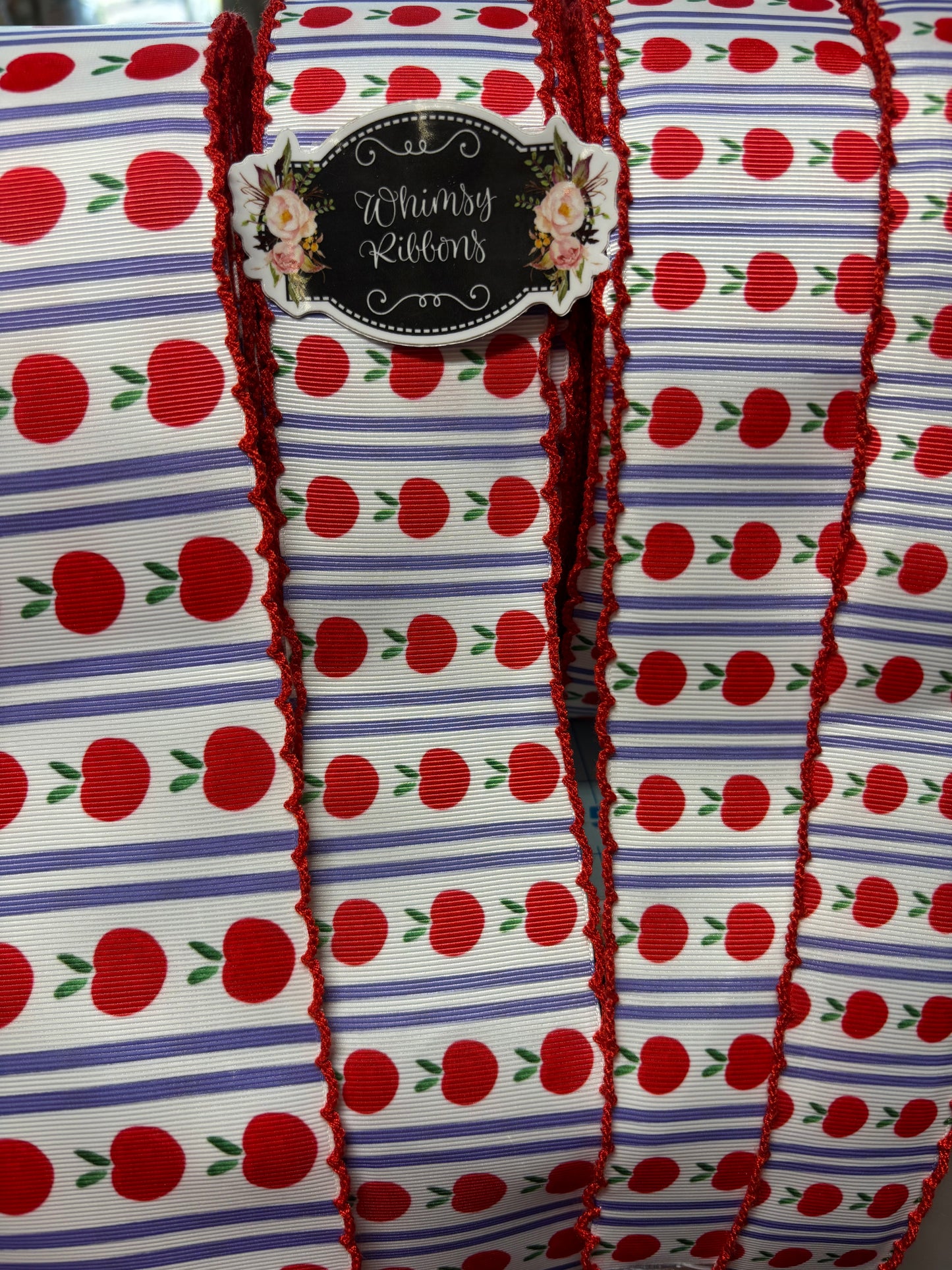 2 INCH  SCHOOL APPLES  W RED  STITCHING