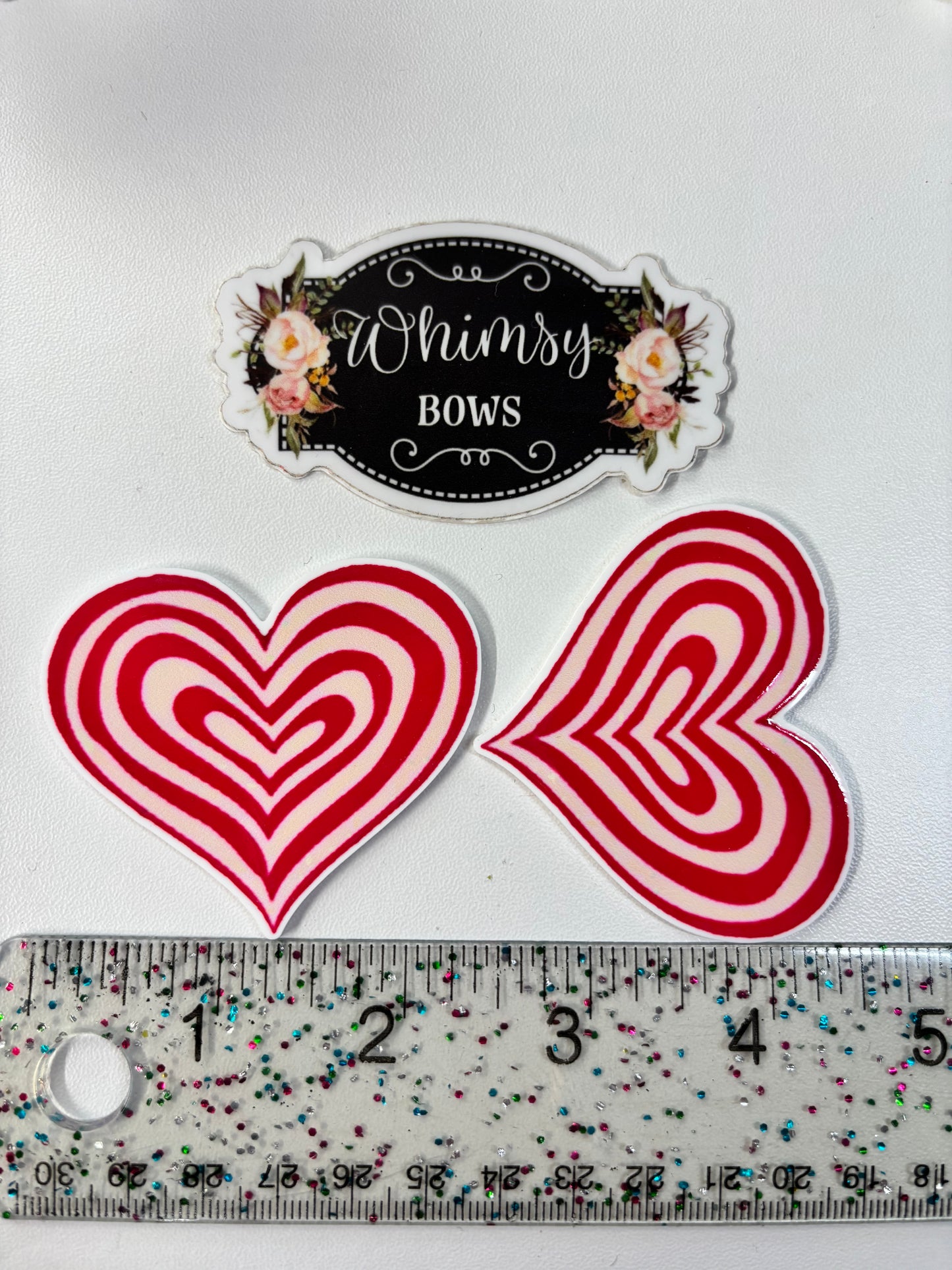 PINK HEARTS LARGE RESIN