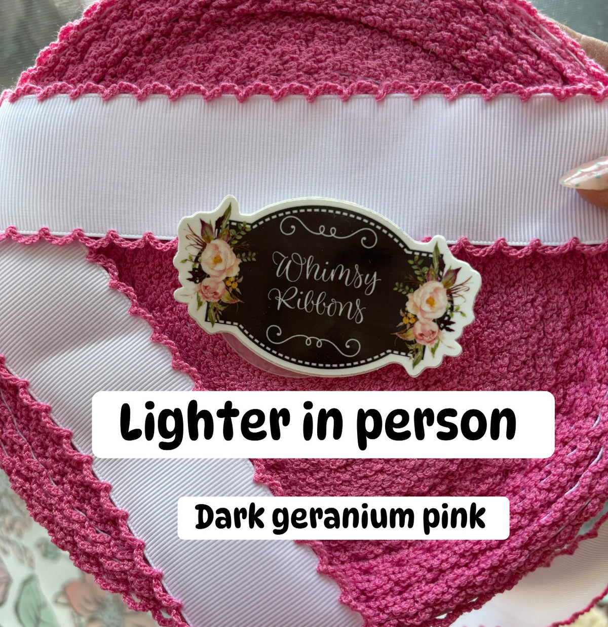 1.5 dark geranium on white MOONSTICH