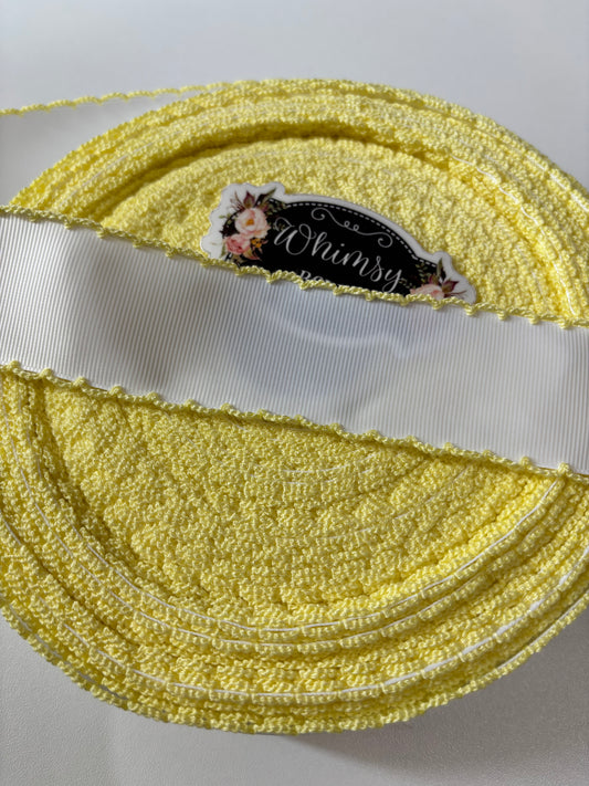 1.5. WHITE WITH BABY MAIZE    STITCHING