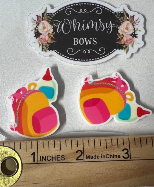 BACKPACK resin center piece  small