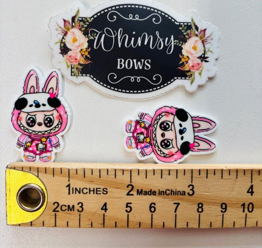 LABUBU SMALL RESIN PINK